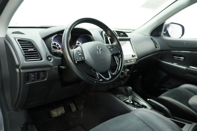 Used 2022 Mitsubishi Outlander Sport SE FWD image 6