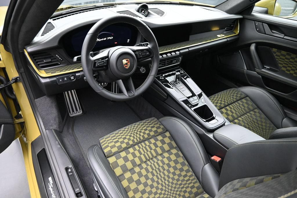 Certified 2026 Porsche 911 GTS RWD image 6