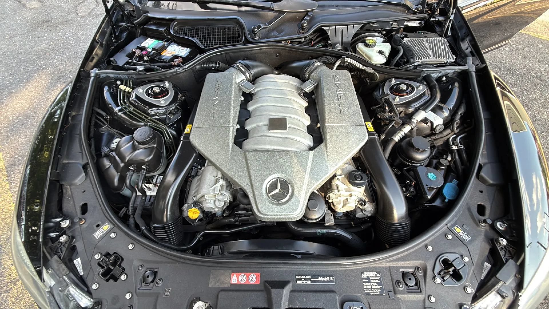 Used 2008 Mercedes-Benz CL 63 AMG image 36