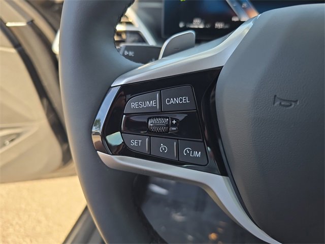 Used 2025 BMW 330i Sedan image 23