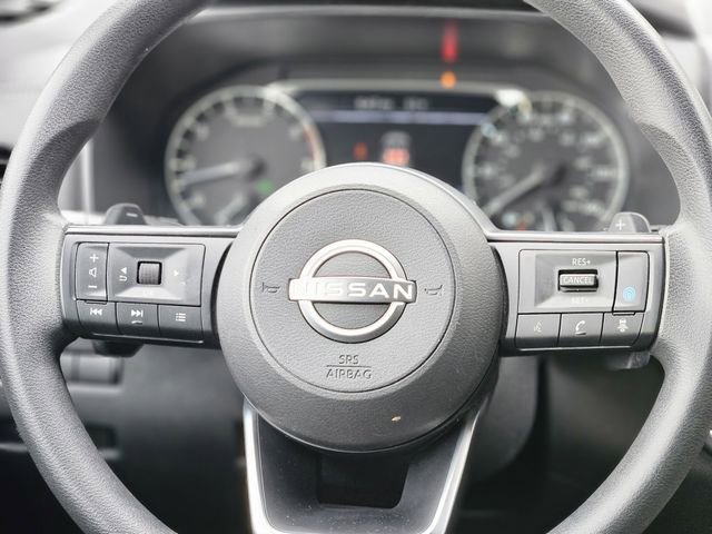 Certified 2024 Nissan Rogue SV FWD image 16