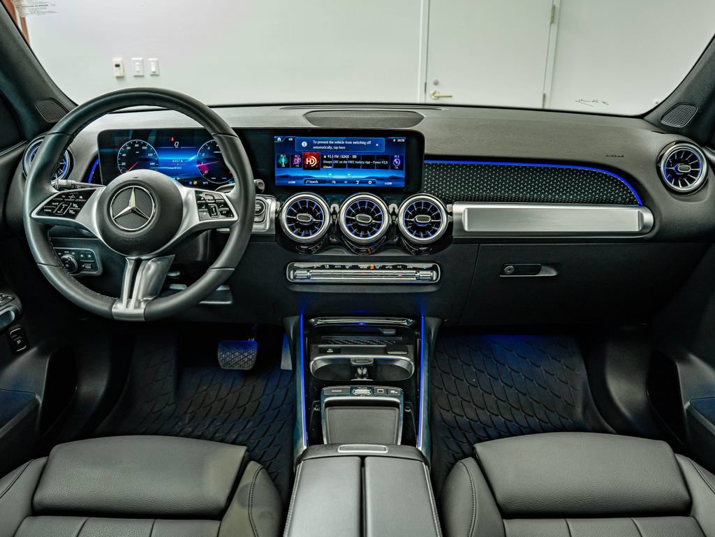 Certified 2026 Mercedes-Benz GLB 250 4MATIC image 30