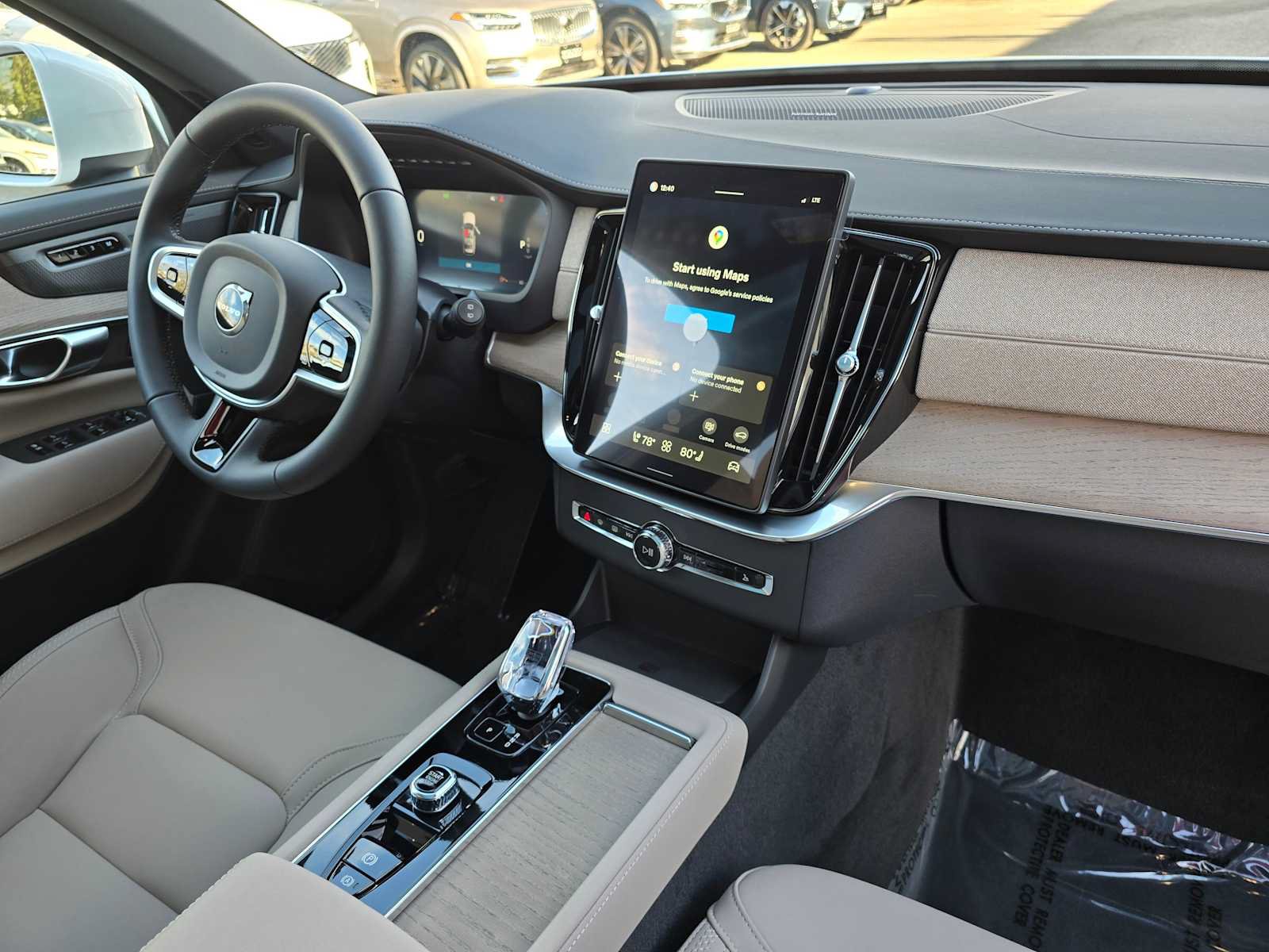 New 2026 Volvo XC90 B6 Plus w/ Protection Package Premier AWD/4WD image 10