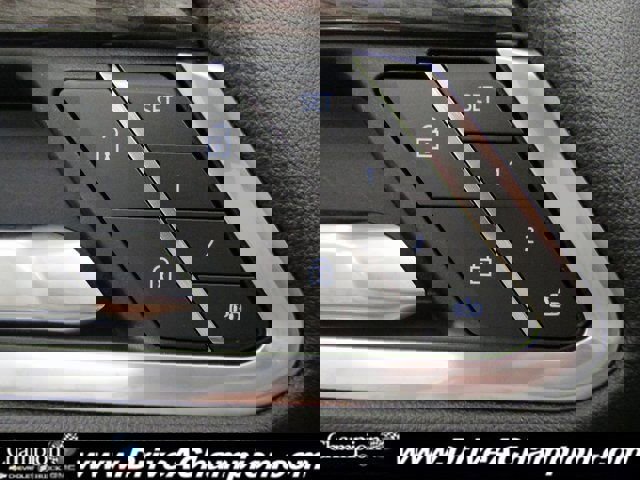 Certified 2025 Chevrolet Silverado 1500 LTZ image 29