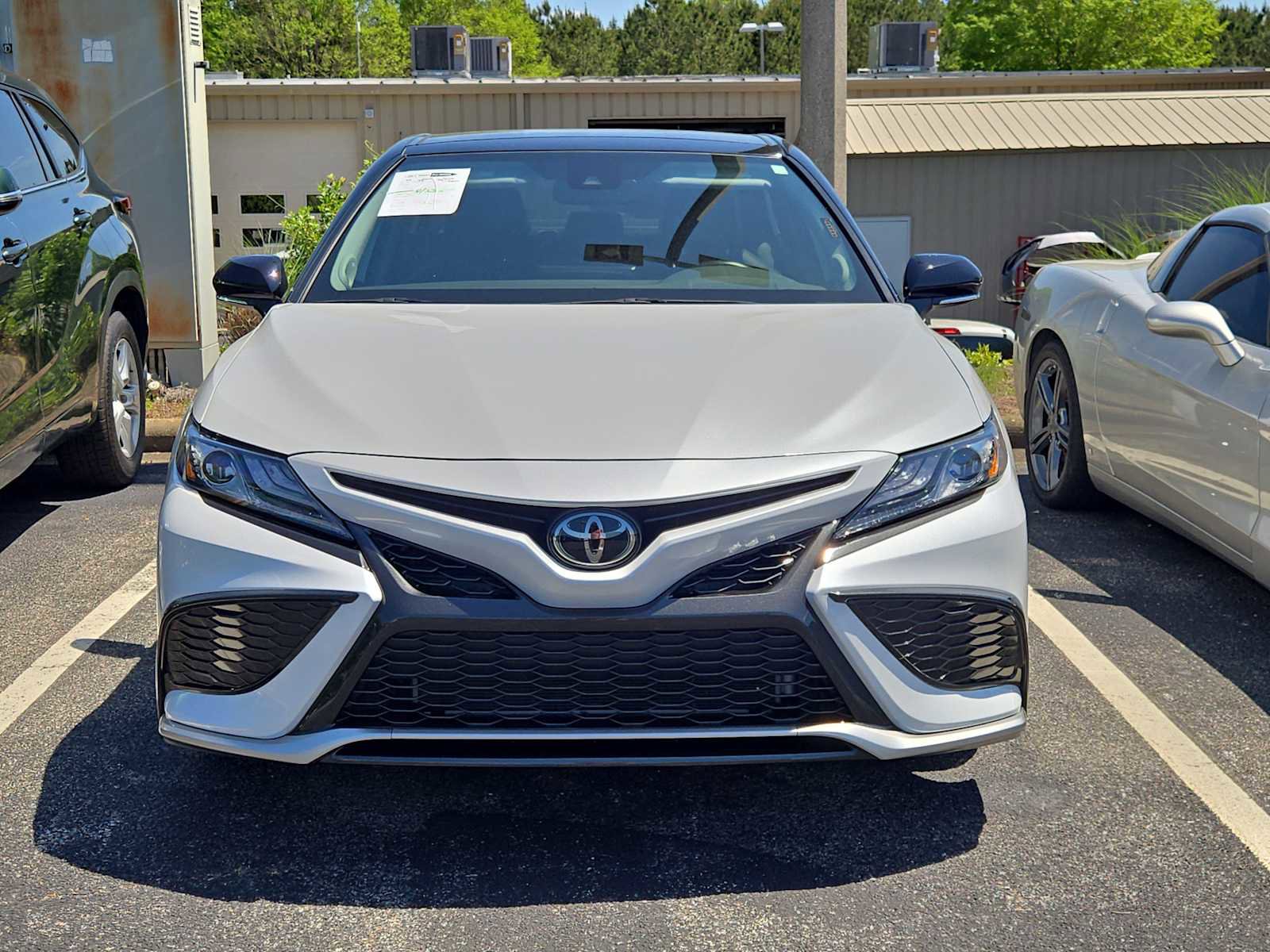 Used 2023 Toyota Camry XSE w/ Navigation Package image 3