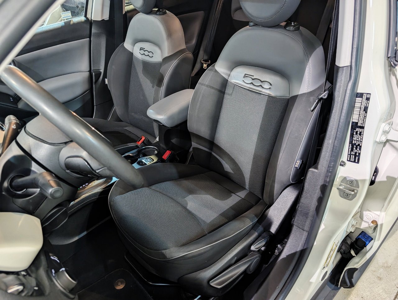 Used 2016 FIAT 500X Easy image 19
