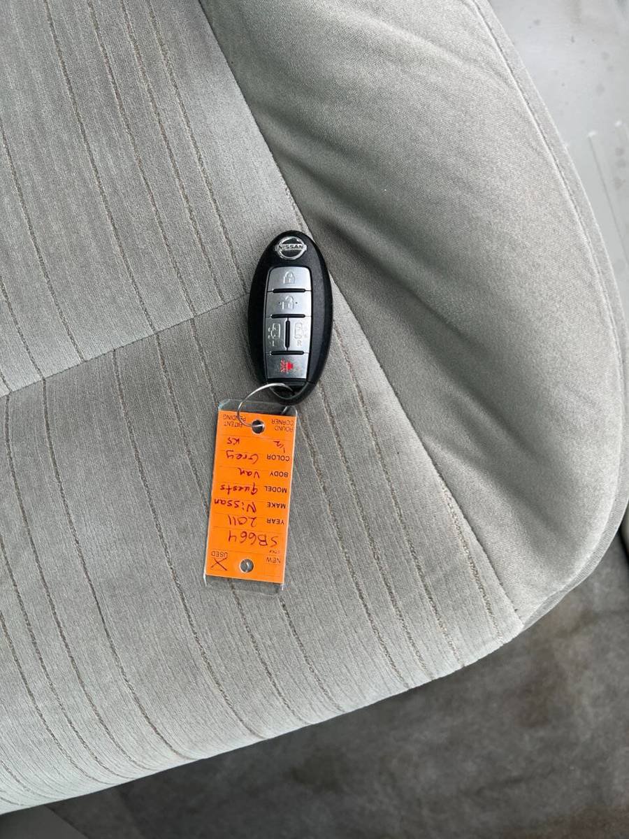 Used 2011 Nissan Quest SV w/ Value Cargo Pkg FWD image 9