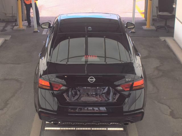 Used 2024 Nissan Altima 2.5 SV w/ SV Premium Package FWD image 9