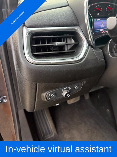 Used 2020 Chevrolet Equinox LT w/ Driver Convenience Package AWD/4WD image 12