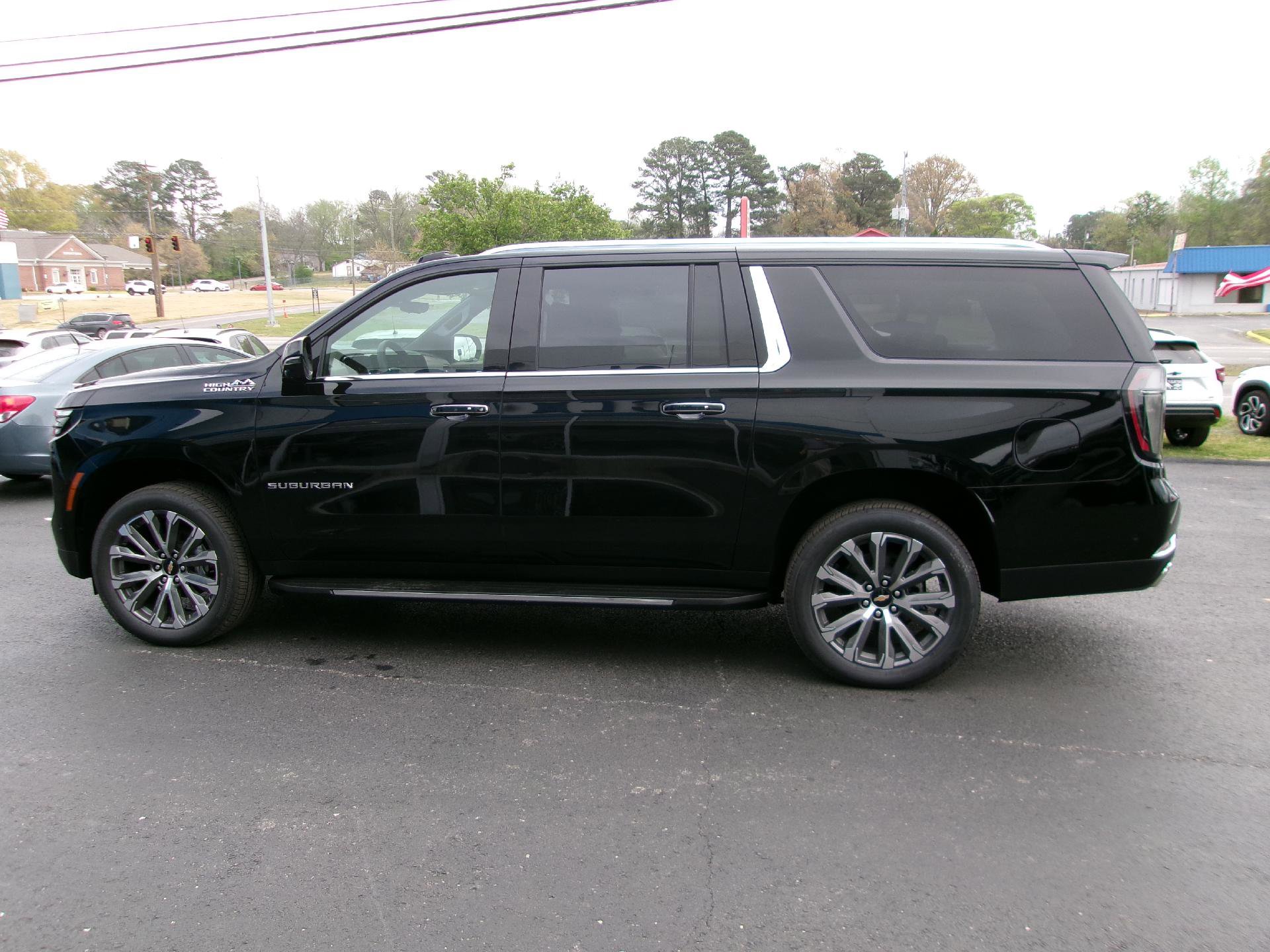 New 2026 Chevrolet Suburban High Country w/ Sun And Tow Package image 5