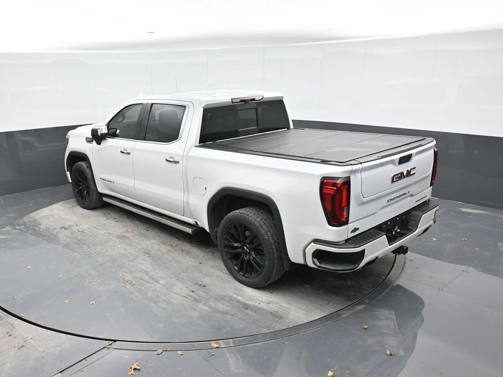 Used 2022 GMC Sierra 1500 Denali image 9
