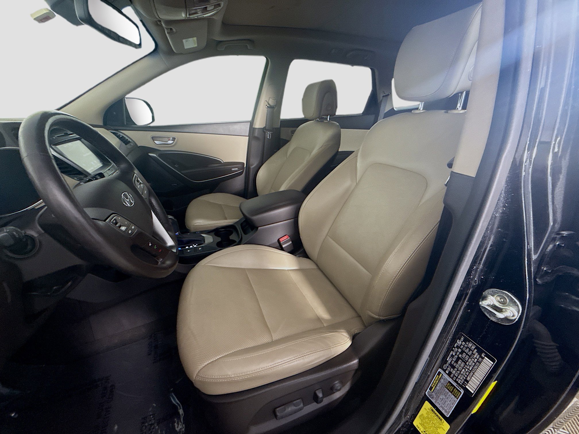 Used 2018 Hyundai Santa Fe Limited w/ Cargo Package FWD image 22