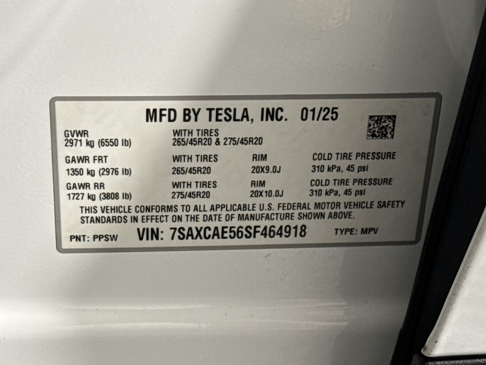Used 2025 Tesla Model X AWD/4WD image 29