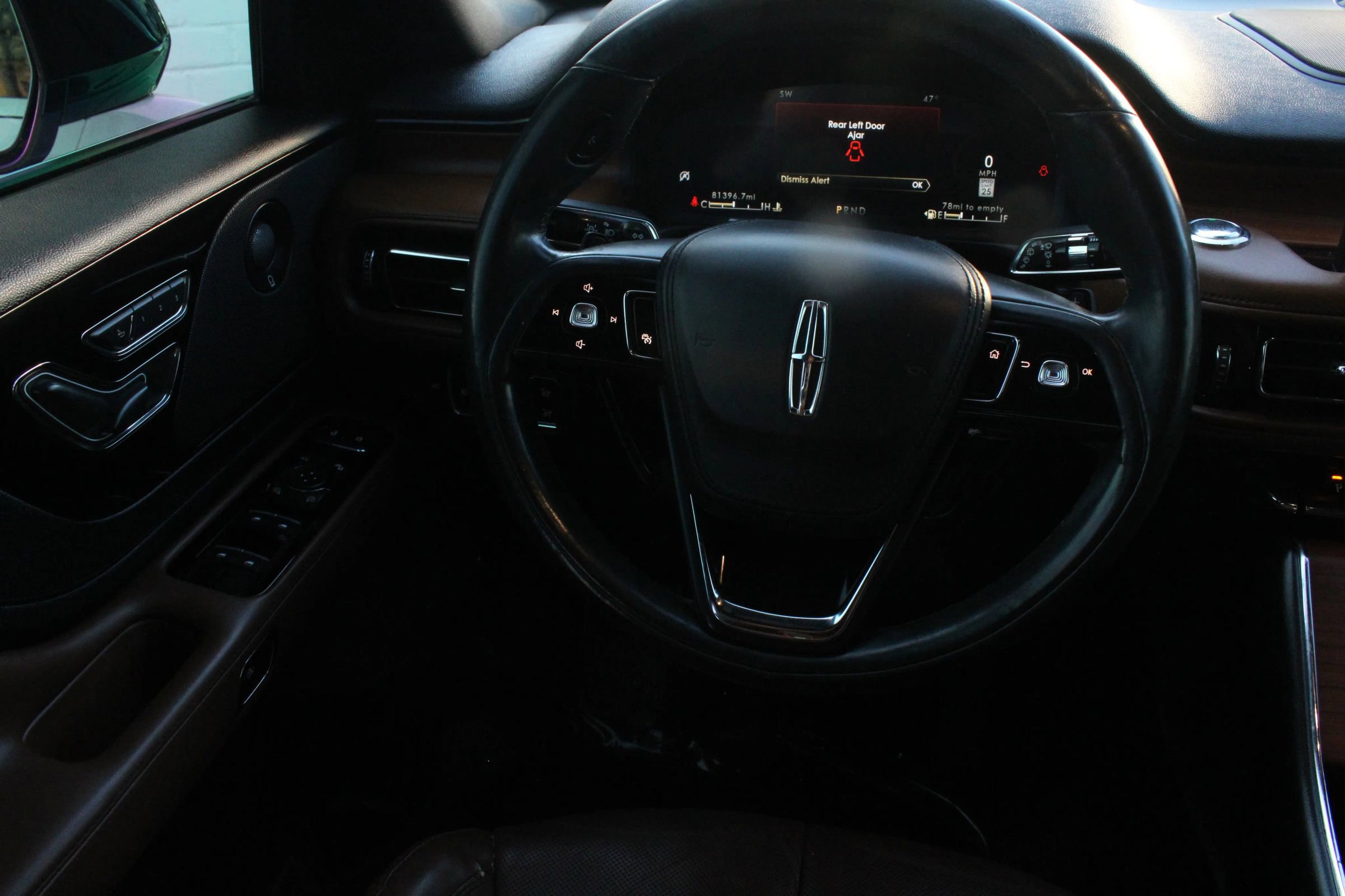 Used 2020 Lincoln Aviator Reserve w/ Equipment Group 201A image 29