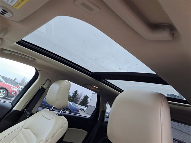 Certified 2022 Ford Edge SEL w/ Convenience Package image 10