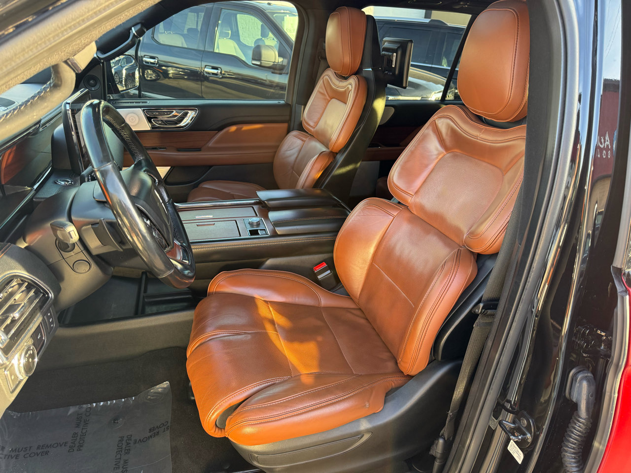 Used 2018 Lincoln Navigator Reserve w/ Technology Package image 15