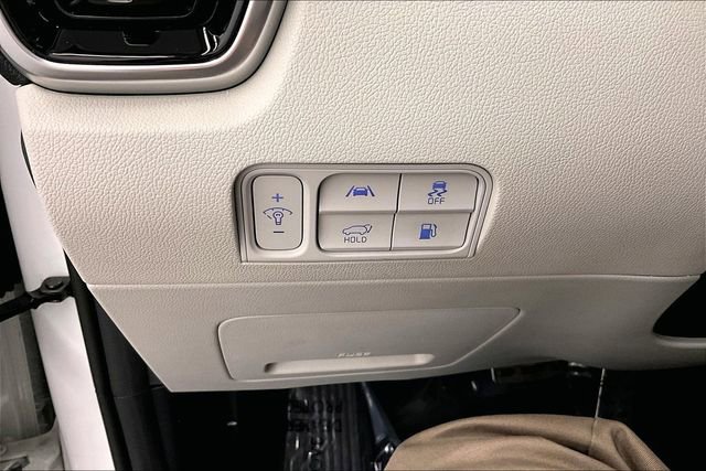 Used 2023 Kia Sorento SX Prestige image 38