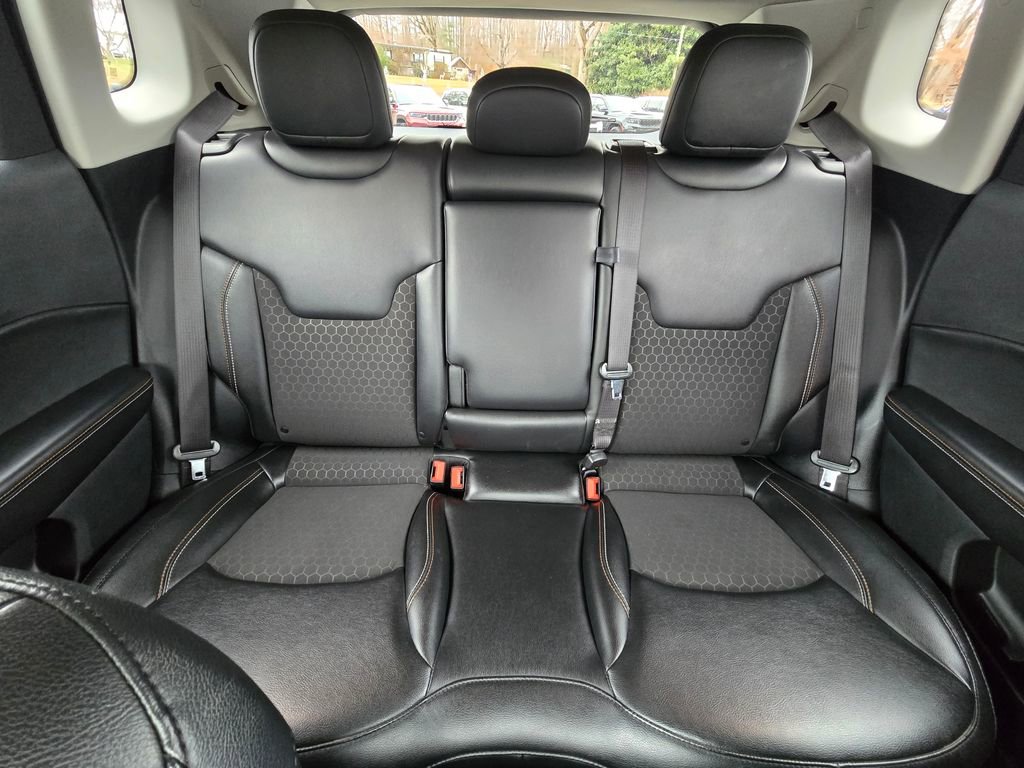 Used 2021 Jeep Compass Latitude image 44