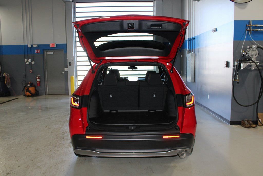 Certified 2025 Honda HR-V Sport image 41