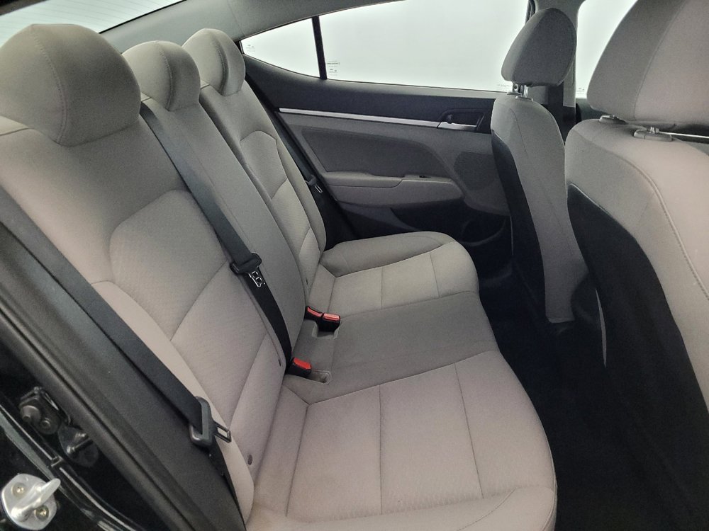Used 2020 Hyundai Elantra SEL FWD image 19