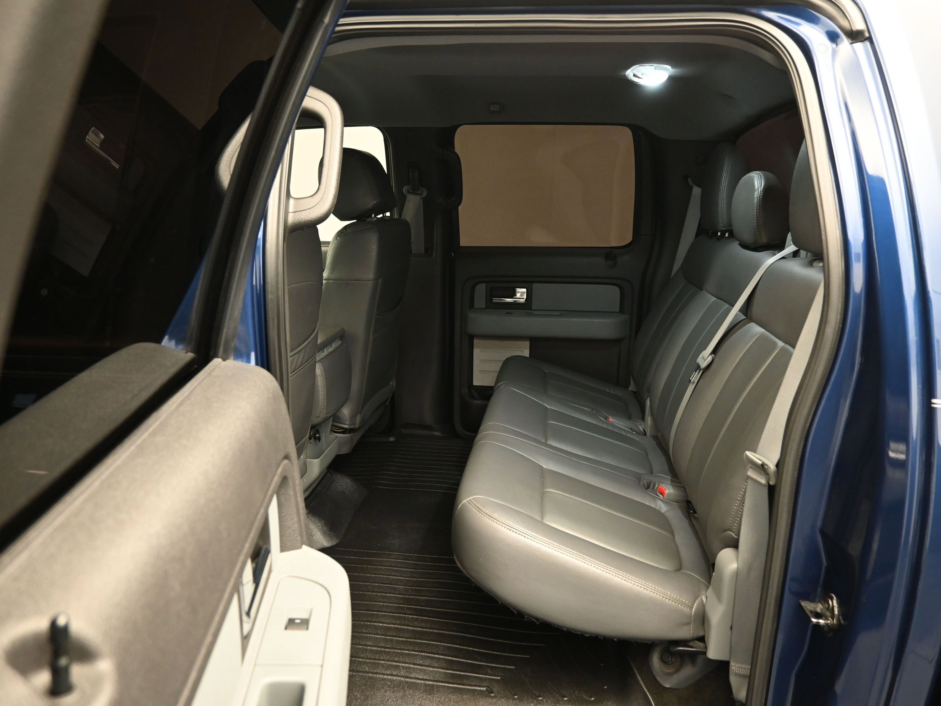 Used 2012 Ford F150 XLT w/ XLT Chrome Pkg RWD image 11