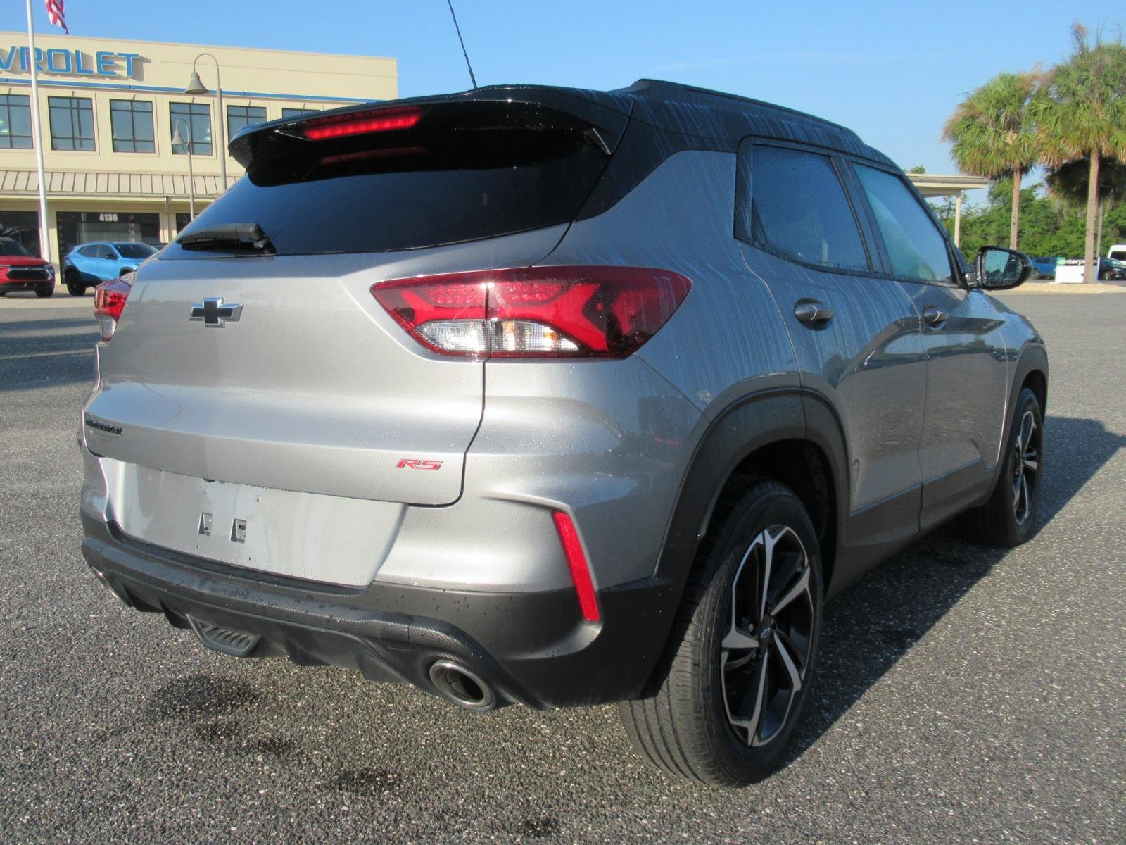 Used 2023 Chevrolet TrailBlazer RS w/ Convenience Package FWD image 7
