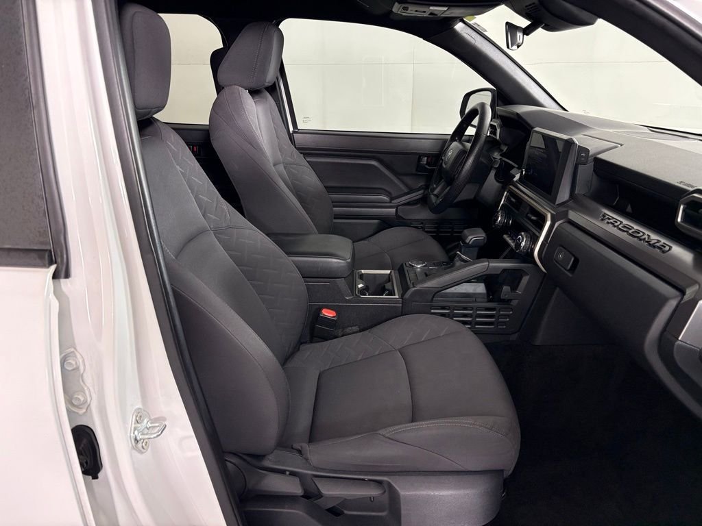 Used 2024 Toyota Tacoma SR5 RWD image 44