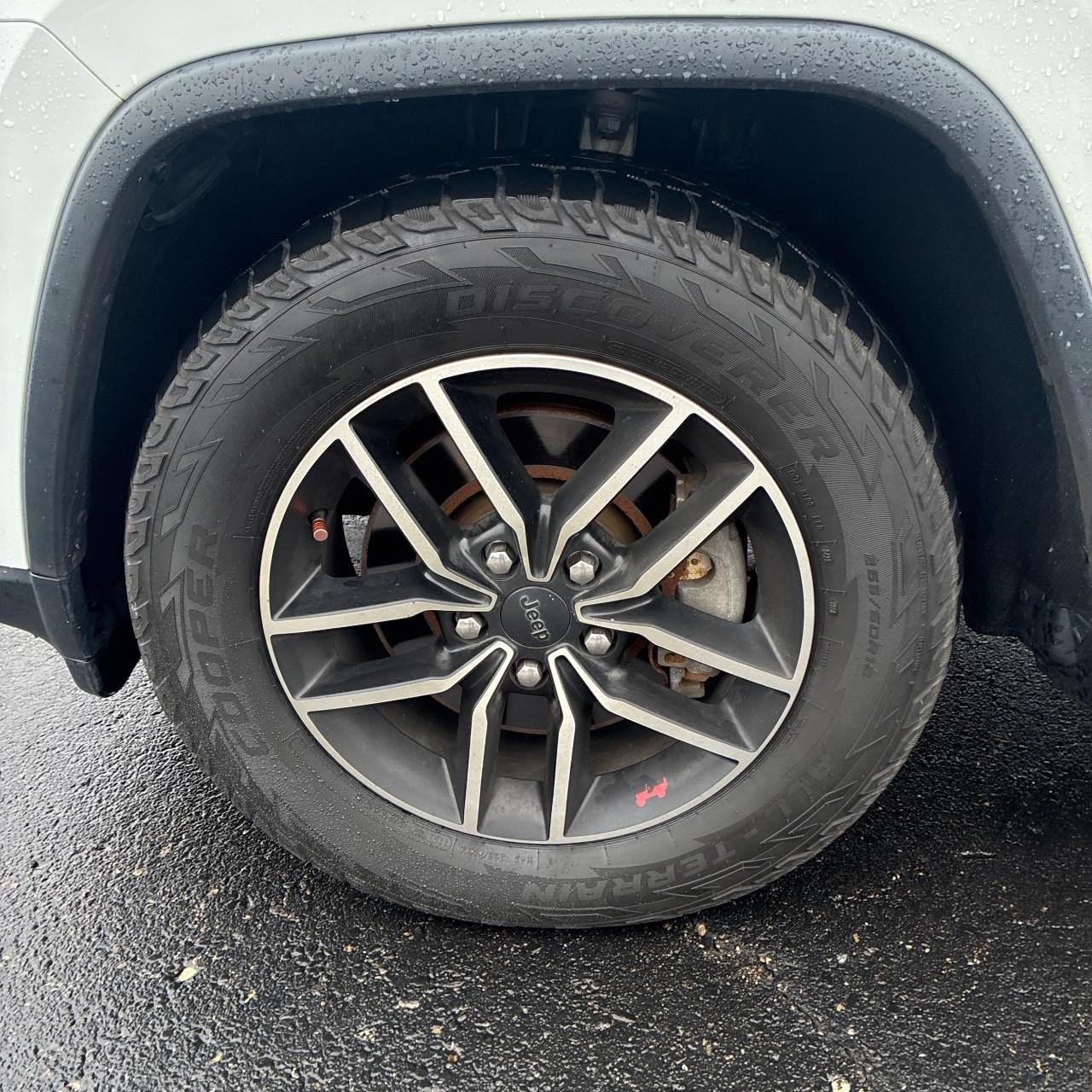 Used 2019 Jeep Grand Cherokee Trailhawk w/ Trailhawk Luxury Group AWD/4WD image 7