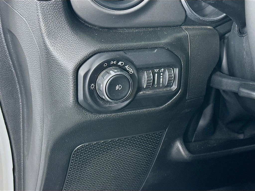 Certified 2022 Jeep Wrangler Unlimited Sport image 18