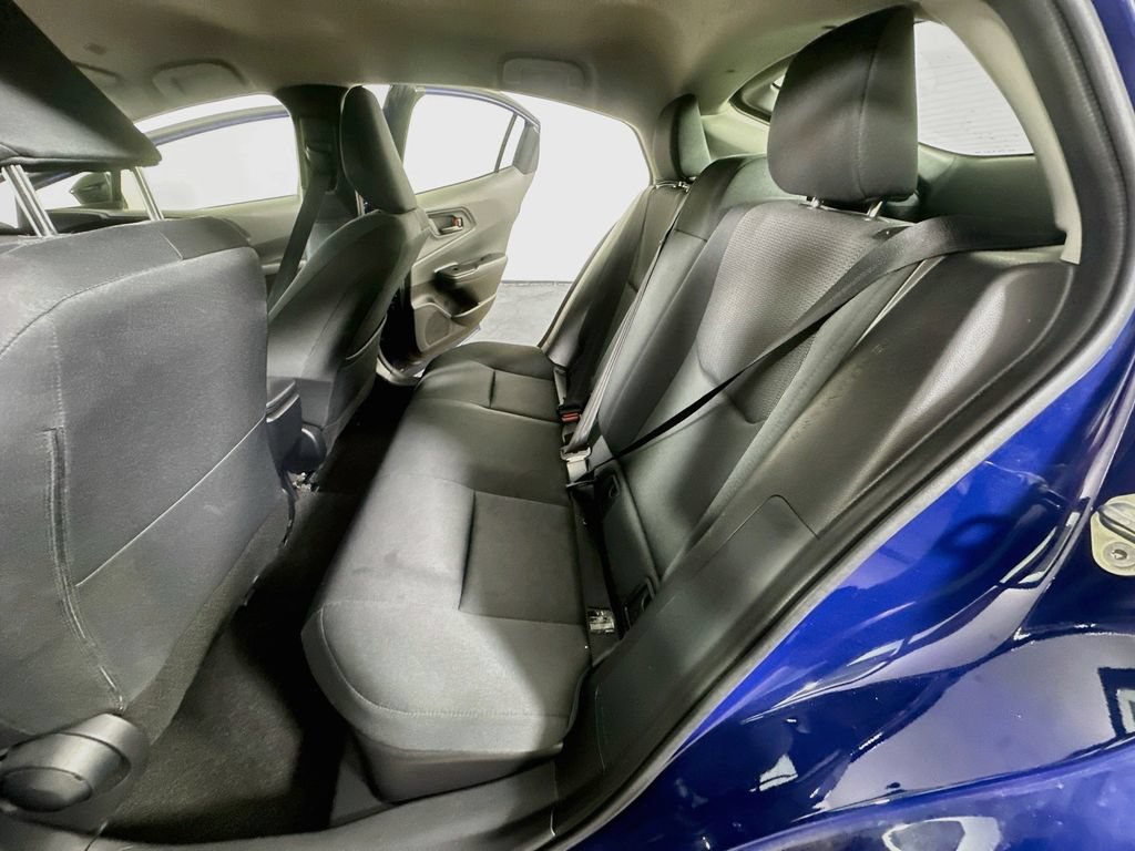 Used 2025 Toyota Prius LE FWD image 12