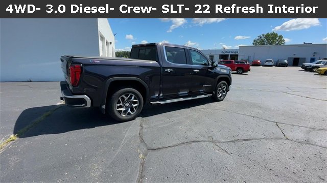 Certified 2022 GMC Sierra 1500 SLT w/ SLT Premium Plus Package image 9