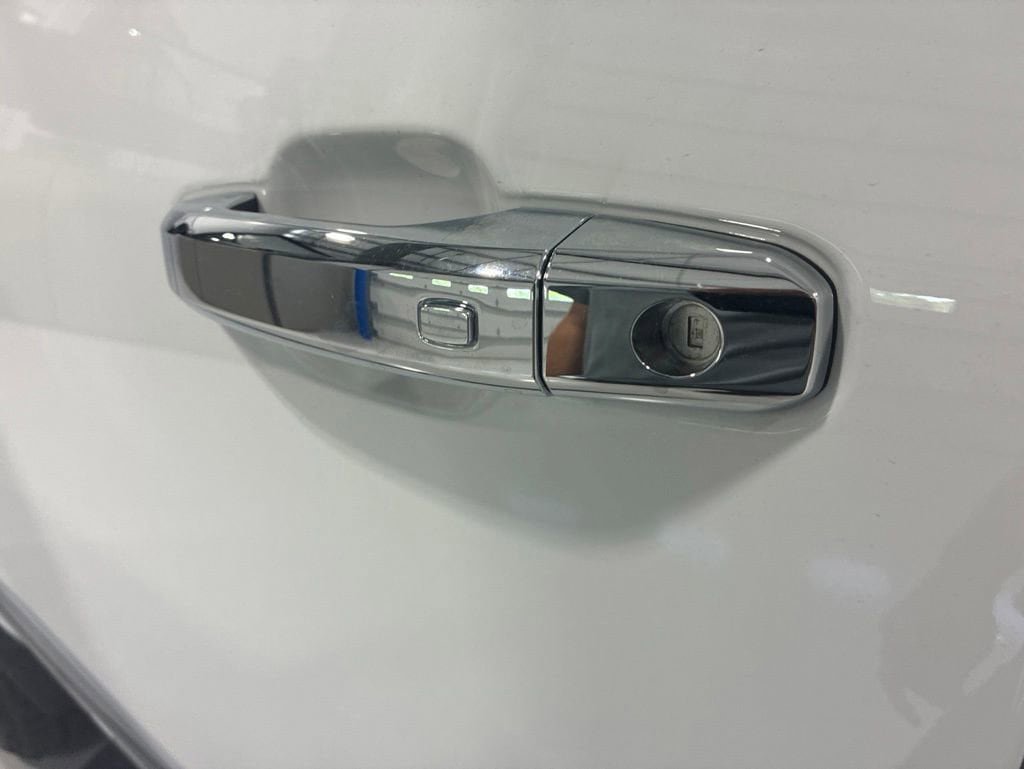 New 2026 Chevrolet Silverado 2500 High Country w/ High Country Premium Package AWD/4WD image 21