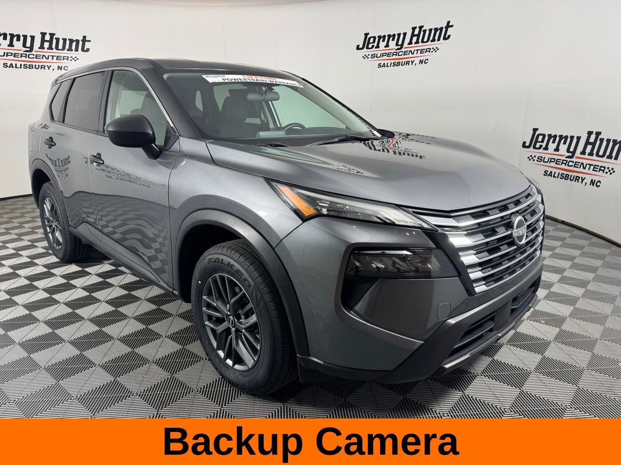 Used 2024 Nissan Rogue S image 6