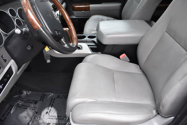 Used 2013 Toyota Tundra Platinum image 15