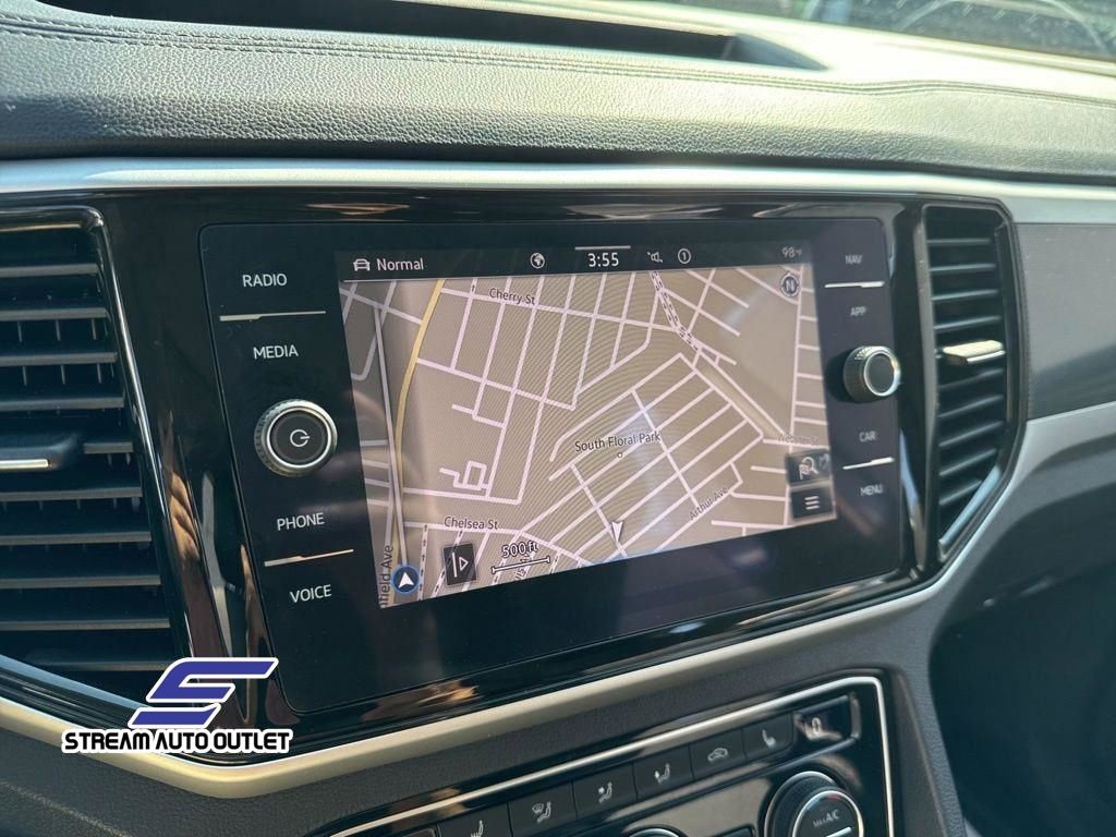 Used 2022 Volkswagen Atlas SEL R-Line image 41