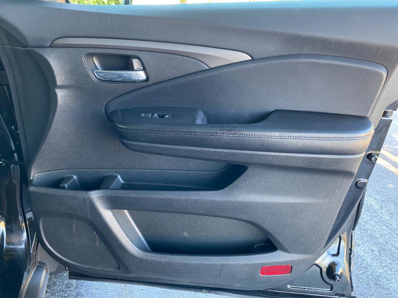 Used 2016 Honda Pilot EX-L image 52