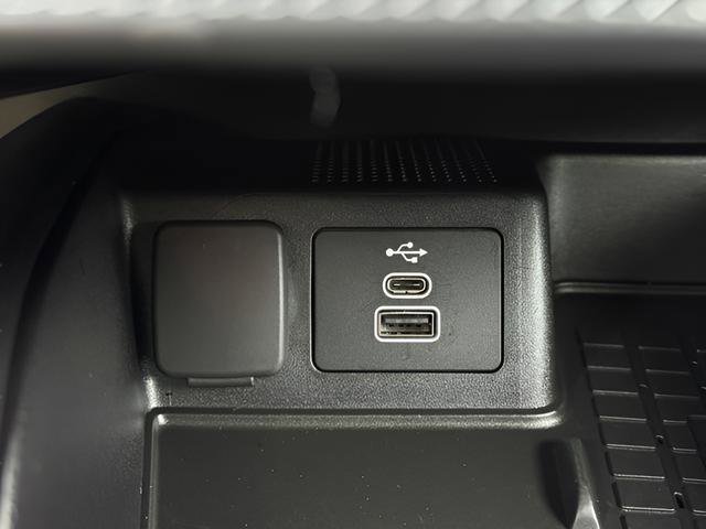 Used 2025 Ford Bronco Sport Outer Banks w/ Outer Banks Tech Package+ AWD/4WD image 17
