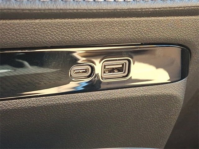 New 2026 Buick Enclave Preferred w/ Power Package image 16