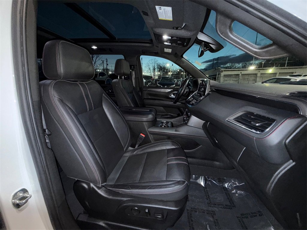 Used 2021 Chevrolet Tahoe RST w/ Luxury Package image 27