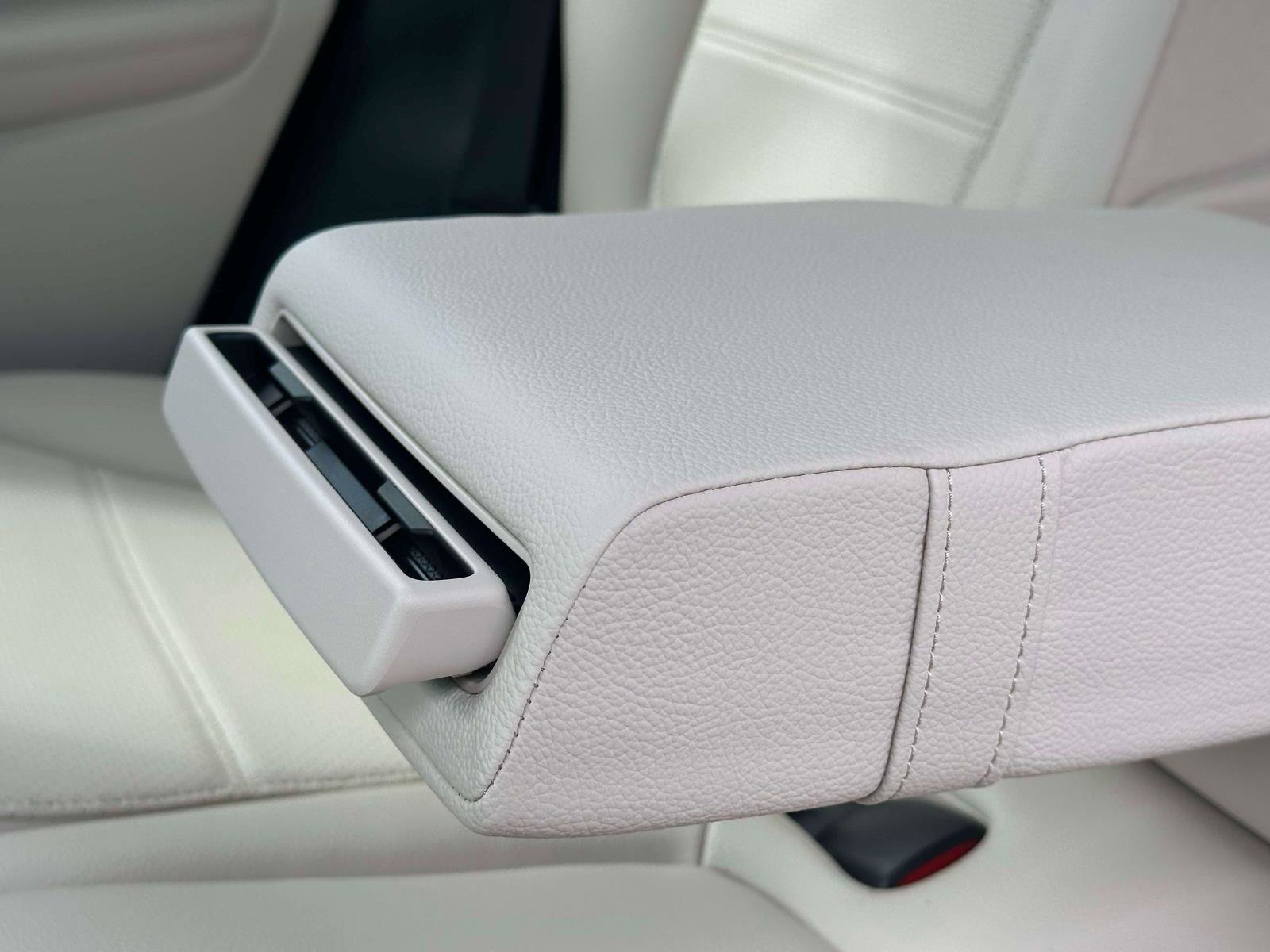 Certified 2023 Mercedes-Benz GLC 300 4MATIC image 10