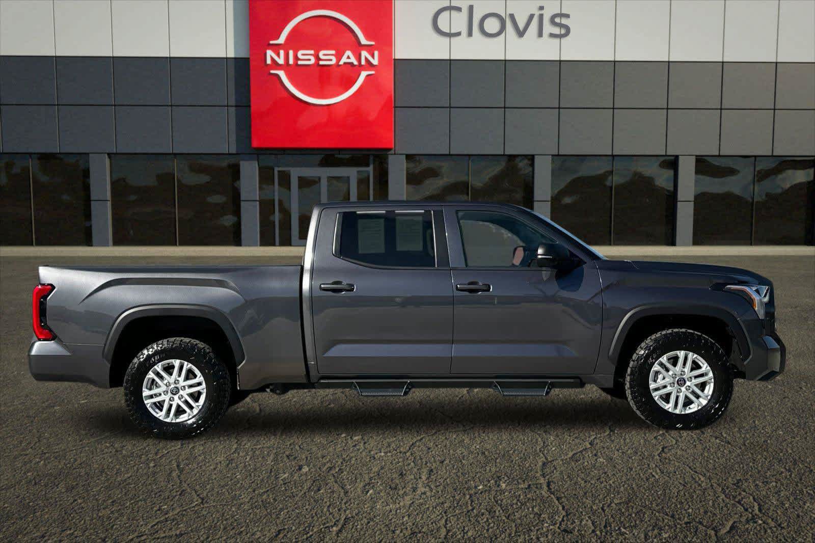 Used 2024 Toyota Tundra SR5 w/ SR5 Premium Package AWD/4WD image 9