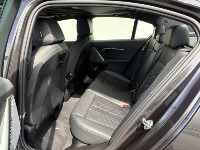 Certified 2024 BMW 530i xDrive w/ M Sport Package AWD/4WD image 11