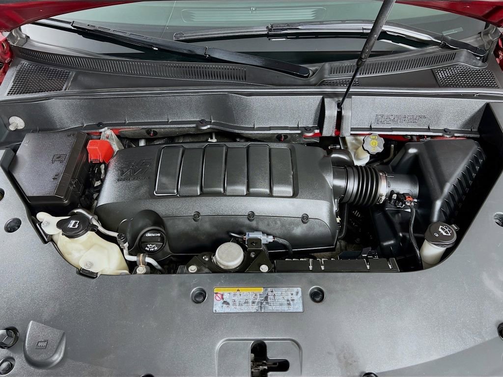 Used 2014 Chevrolet Traverse LT image 29