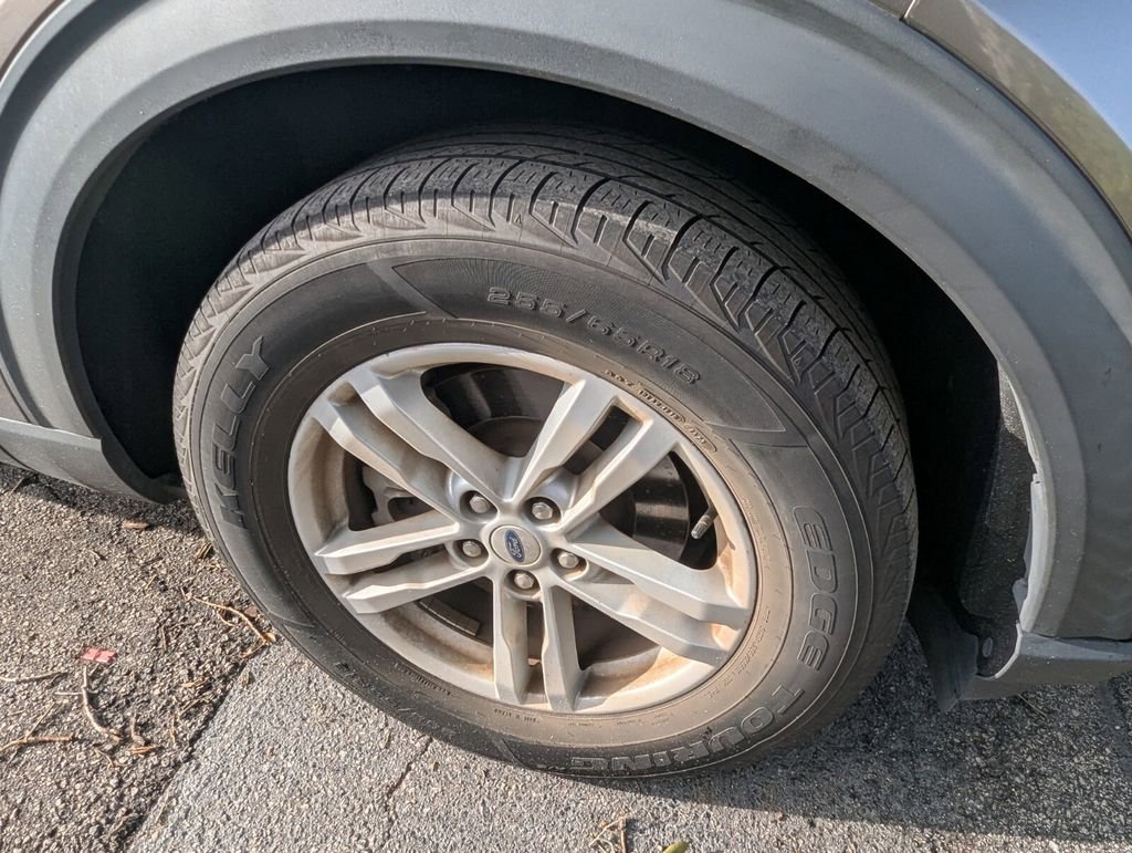 Used 2021 Ford Explorer XLT RWD image 8