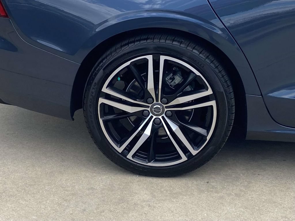 Used 2020 Volvo S60 T5 R-Design w/ Advanced Package FWD image 44