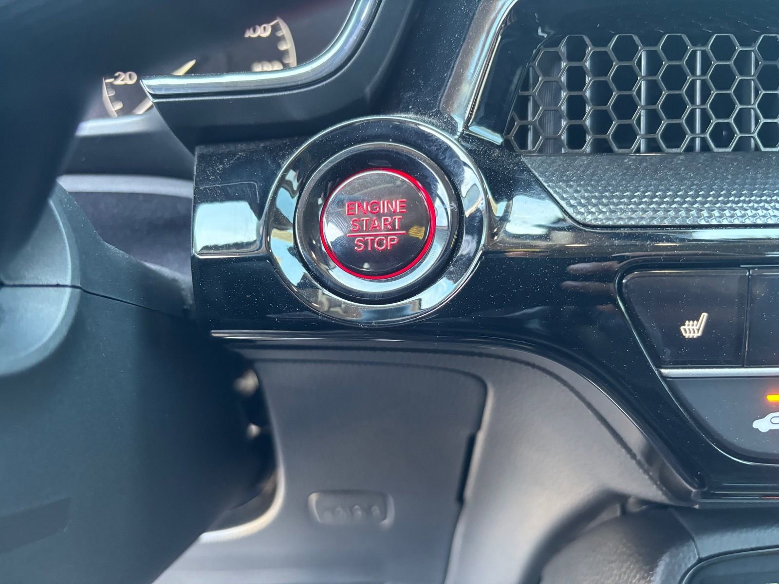 Used 2025 Honda CR-V EX-L image 29