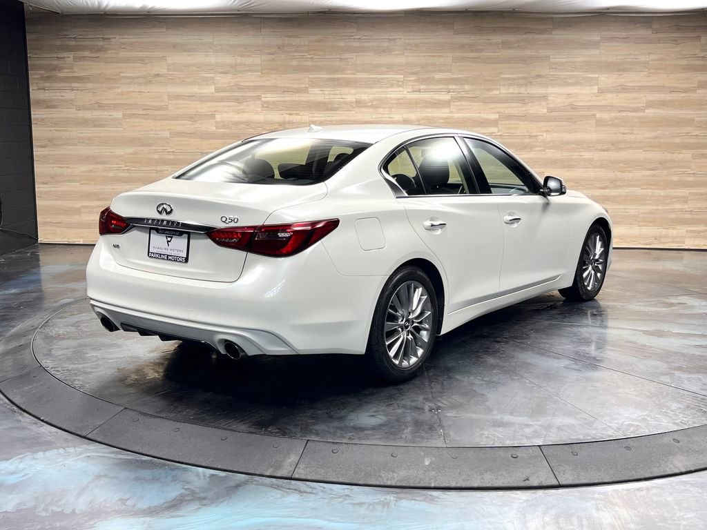 Used 2019 INFINITI Q50 Luxe w/ Essential Package (3.0T Luxe) image 23