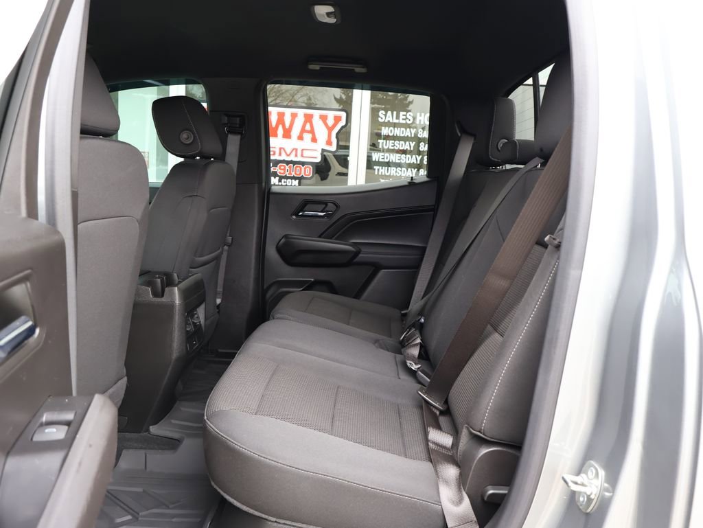 Used 2024 Chevrolet Colorado LT w/ LT Convenience Package AWD/4WD image 25