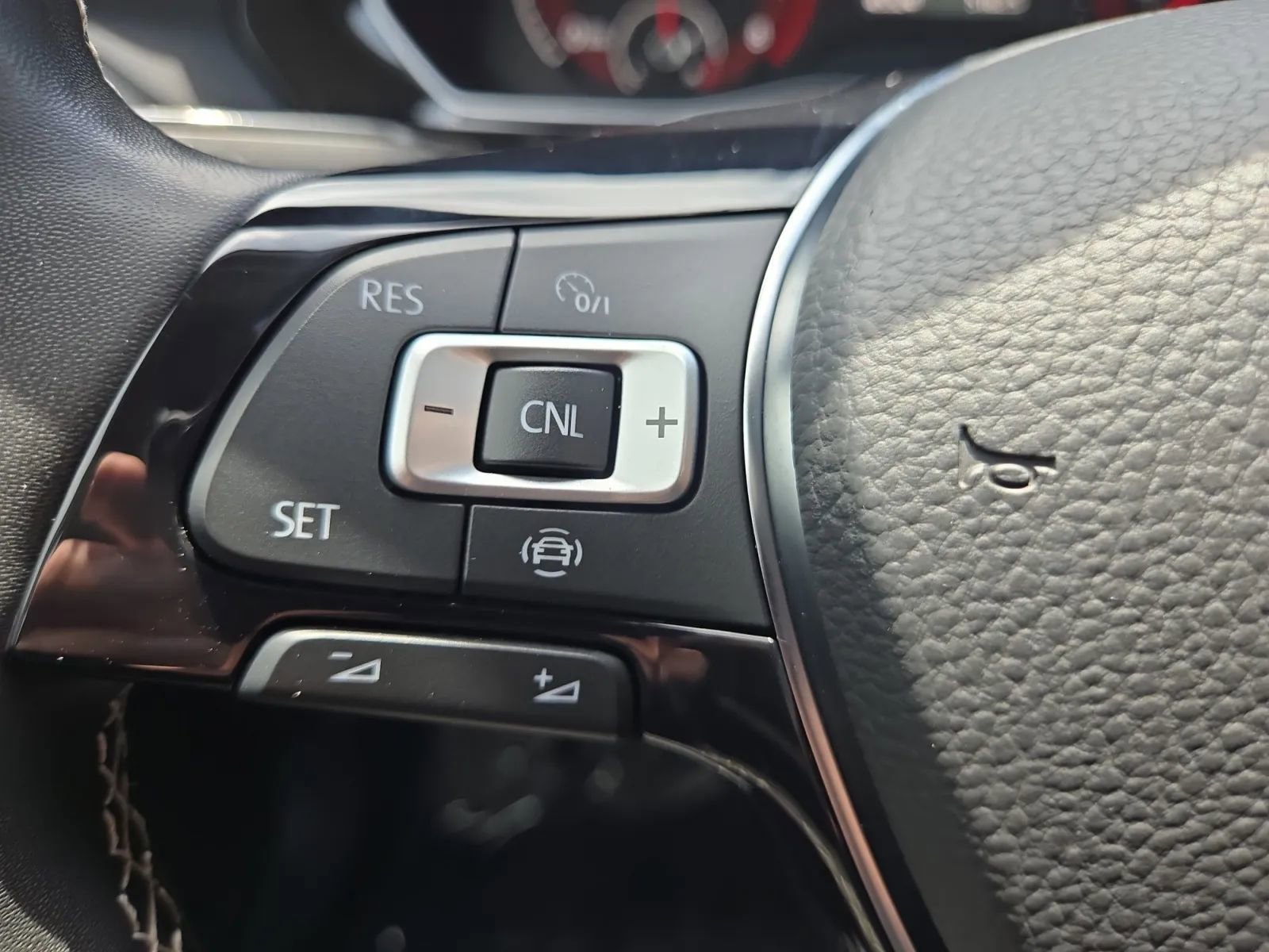 Used 2021 Volkswagen Jetta SE w/ SE Cold Weather Package FWD image 23