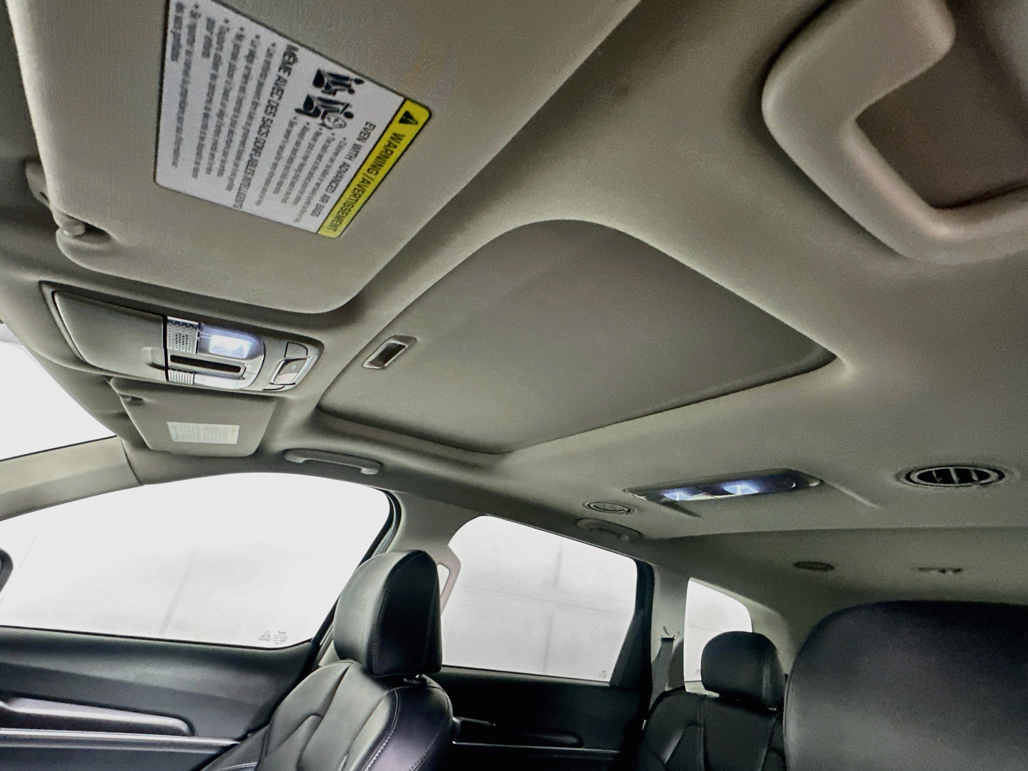 Used 2025 Kia Telluride S FWD image 26